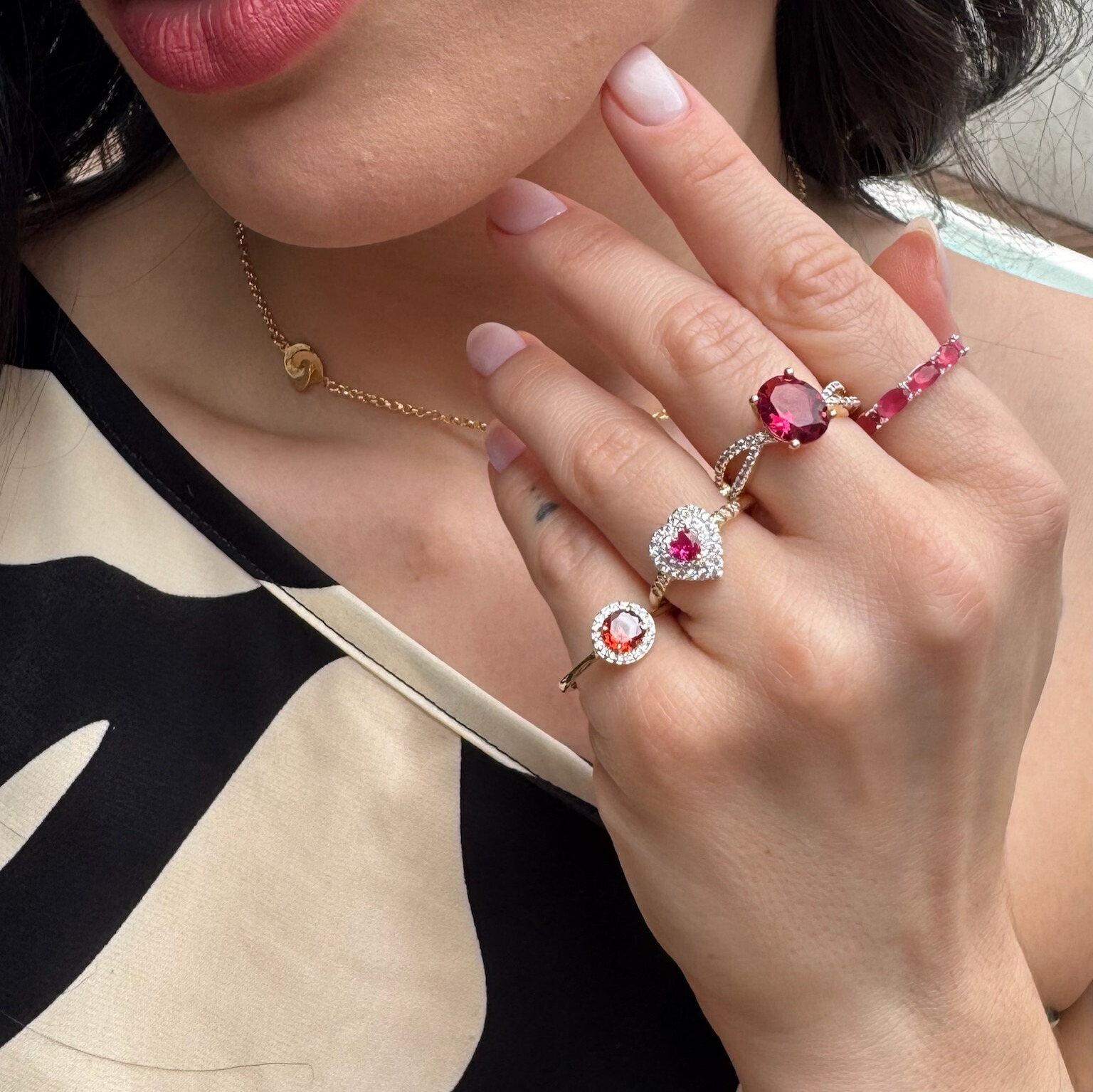 f4ccb976-371f-475e-bd8a-7e4272e5f373