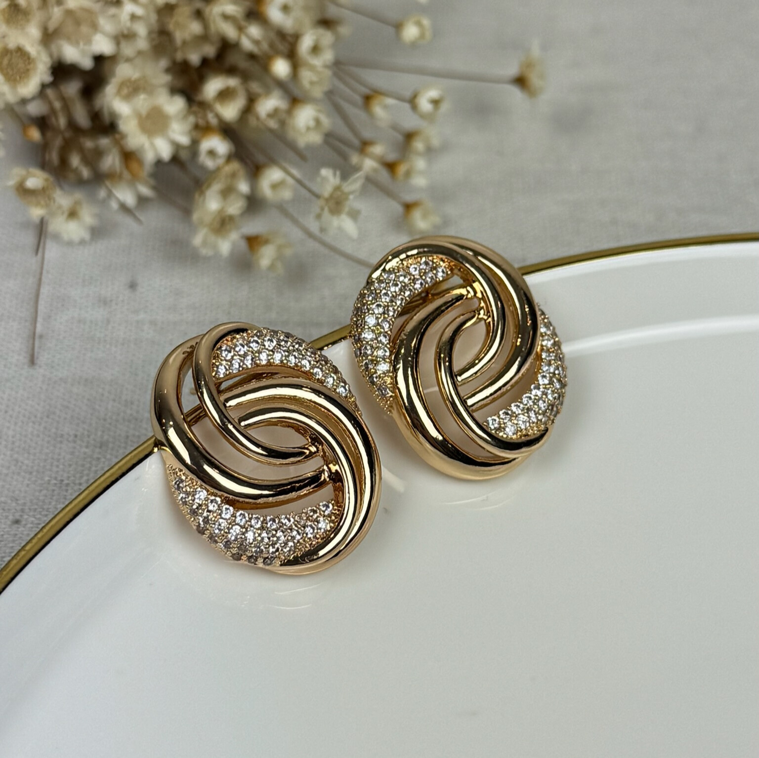 f9d624ad-dc8f-49de-9437-6b8fdeddab8d